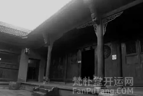 住宅风水知识：家里房子阴气重要怎么化解？